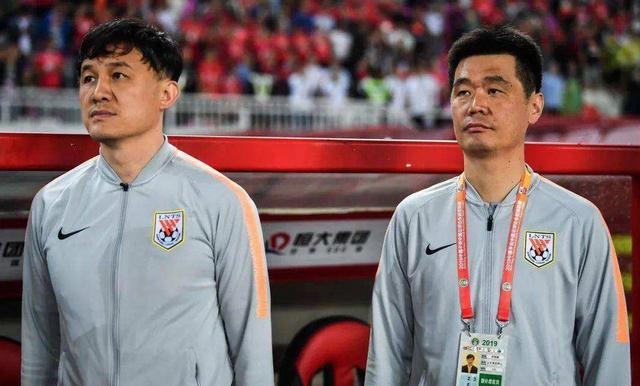 星空·综合体育_
鲁能2