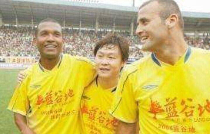 星空综合-
曾记否？甲A也有外援门将 这5人是其中代表 第1太过经典(图3)