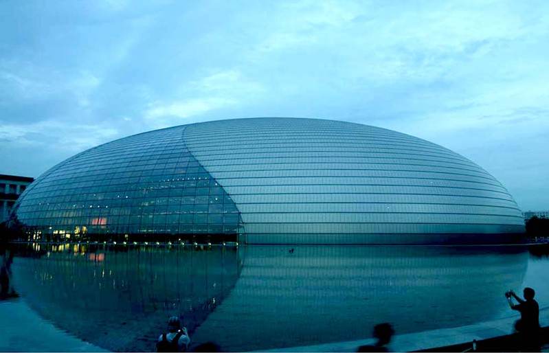 星空·综合体育|日本推700万纯金奥特曼半身像 高30厘米重11千克(图2) 星空综合