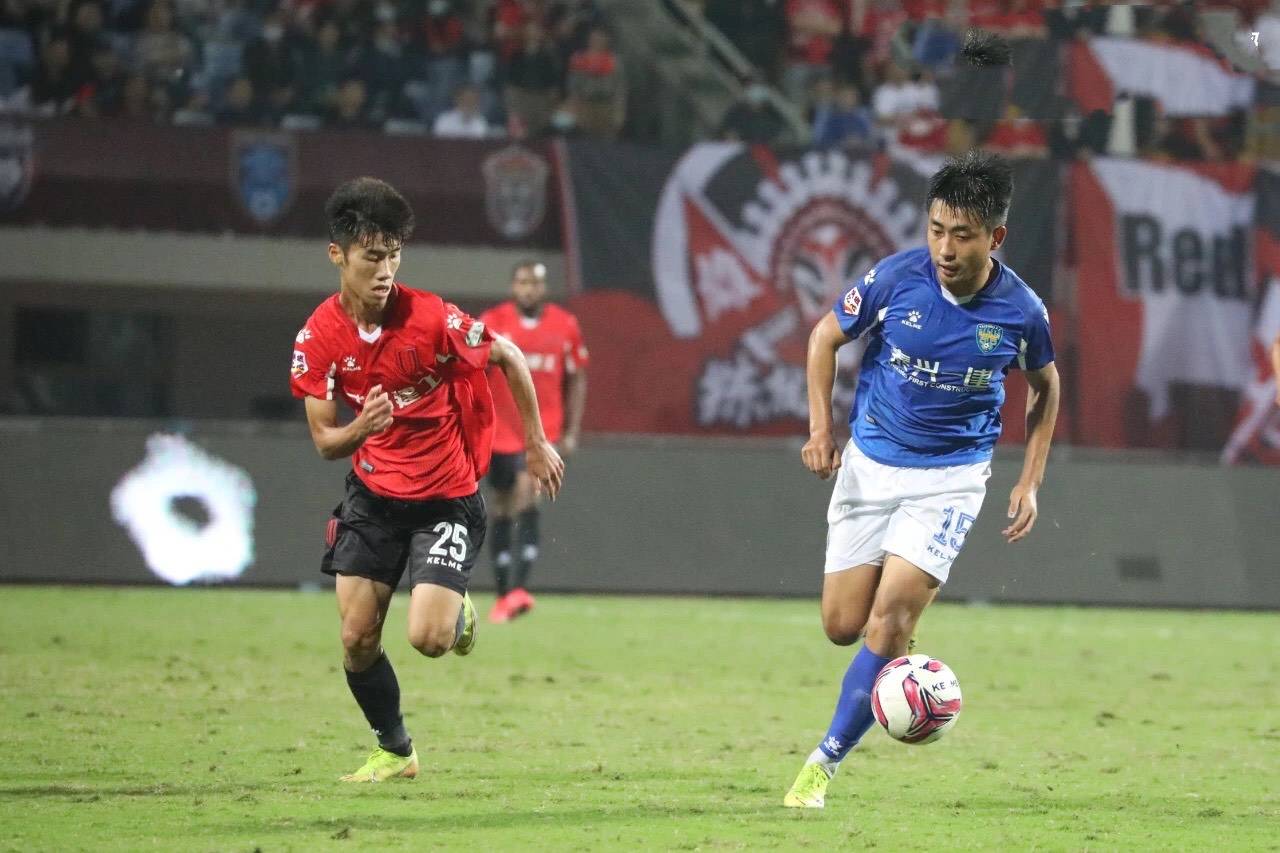 豪取三连胜!本赛季中甲最大黑马出炉 最强升班马搅局冲超局势‘星空综合’(图10)
豪取三连胜!本赛季中甲最大黑马出炉 最强升班马搅局冲超局势‘星空综合’(图10)