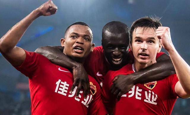 星空·综合体育_
中超3场：鲁能被打成筛子 申花带球入场 黄海不体贴胜负(图5)