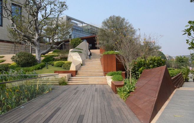 《名侦探柯南》黑衣组织人员揭秘 琴酒真的尽力了！“星空综合”