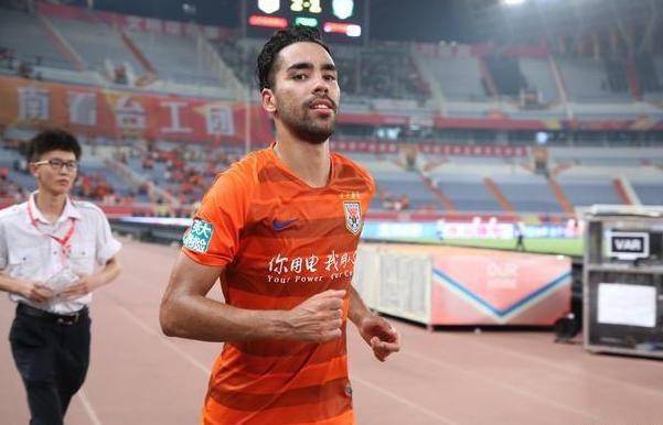 星空综合_
中国足球最惨归化球员!一连2年被恒大放弃 连中甲球队也看不上(图7) 星空综合_
中国足球最惨归化球员!一连2年被恒大放弃 连中甲球队也看不上(图7)